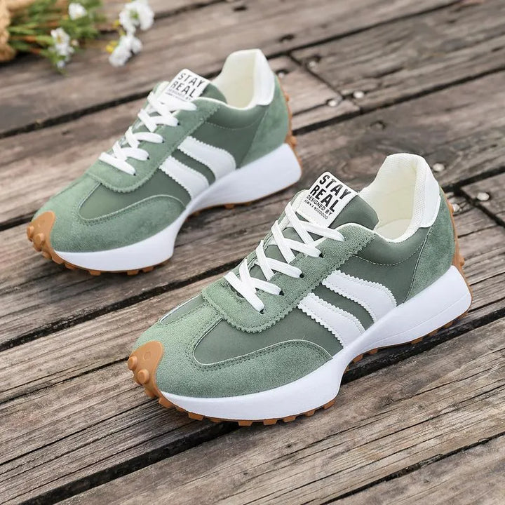 Lariesa - Sneakers Con Chiusura a Lacci e Strisce a Contrasto