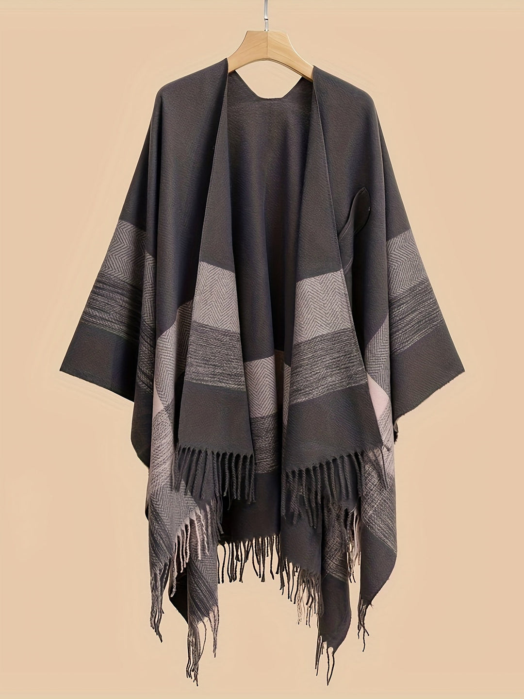 Kyrine - Poncho Scialle Con Frange E Motivo Geometrico