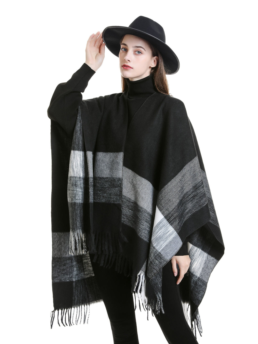 Kyrine - Poncho Scialle Con Frange E Motivo Geometrico