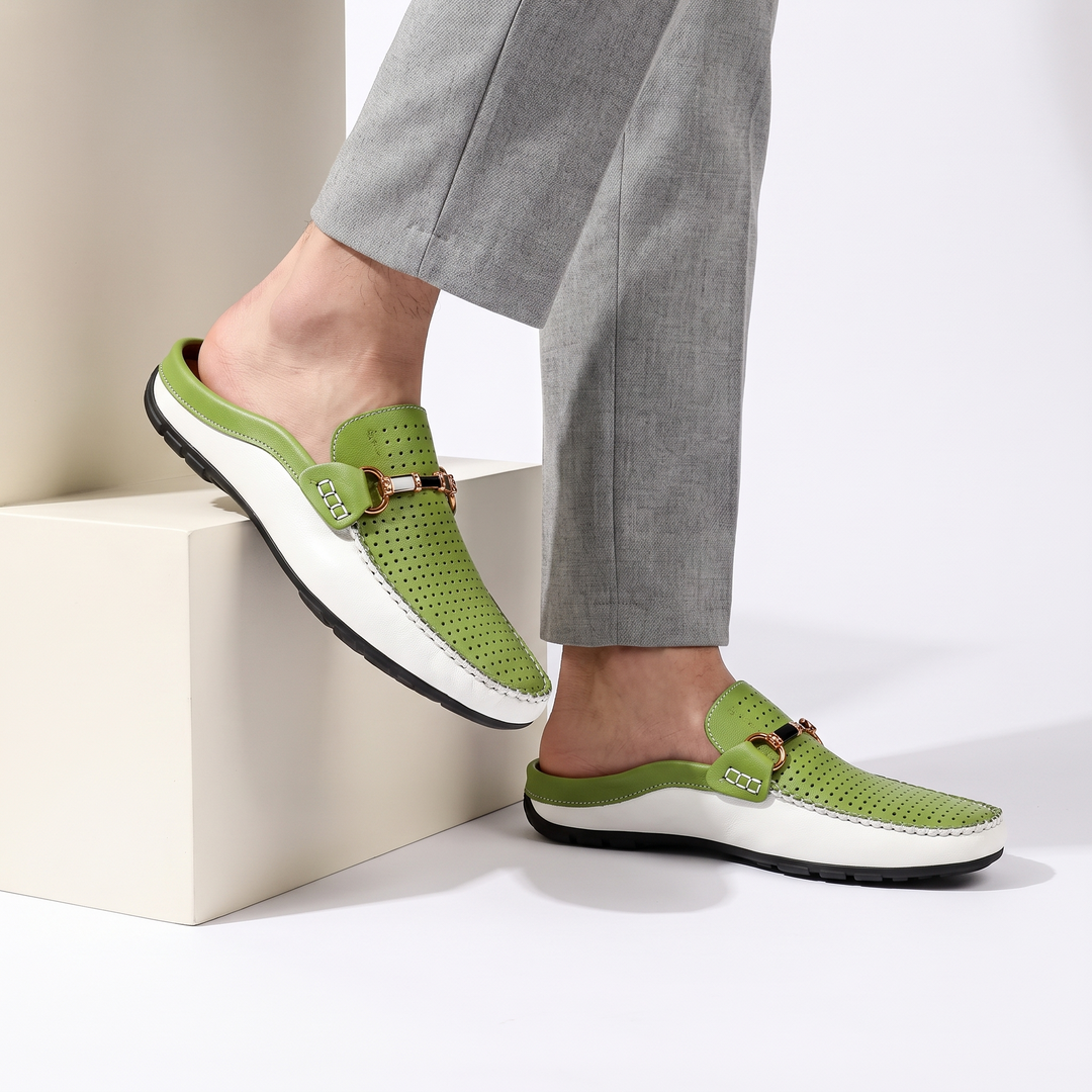 Mounir - Mules Casual Con Schiena Scoperta E Dettagli in Metallo