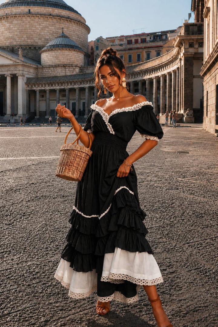 Naeun - Abito Maxi Con Spalle Scoperte Balze e Bordi in Pizzo