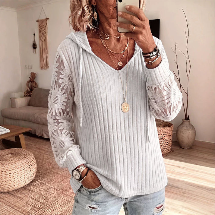 Nemila - Elegante Cardigan Con Cappuccio in Pizzo